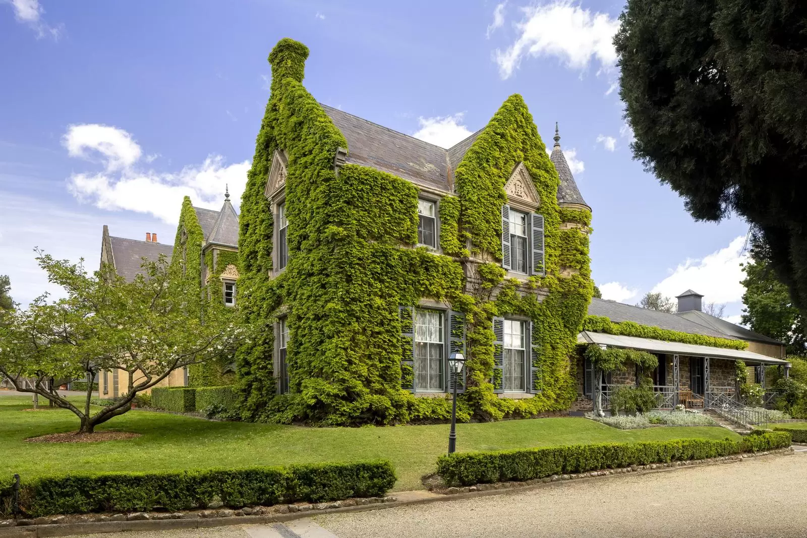 51 Overnewton Road, Keilor Sold by Christie's International Real Estate Victoria - image 1