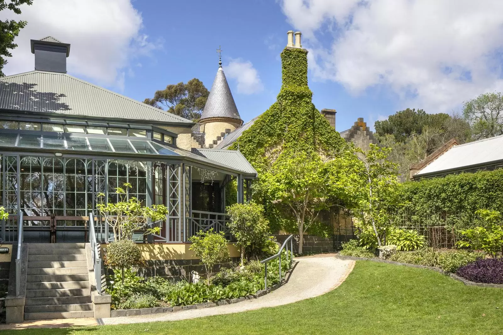 51 Overnewton Road, Keilor Sold by Christie's International Real Estate Victoria - image 1