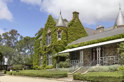 51 Overnewton Road, Keilor Sold by Christie's International Real Estate Victoria - image 11