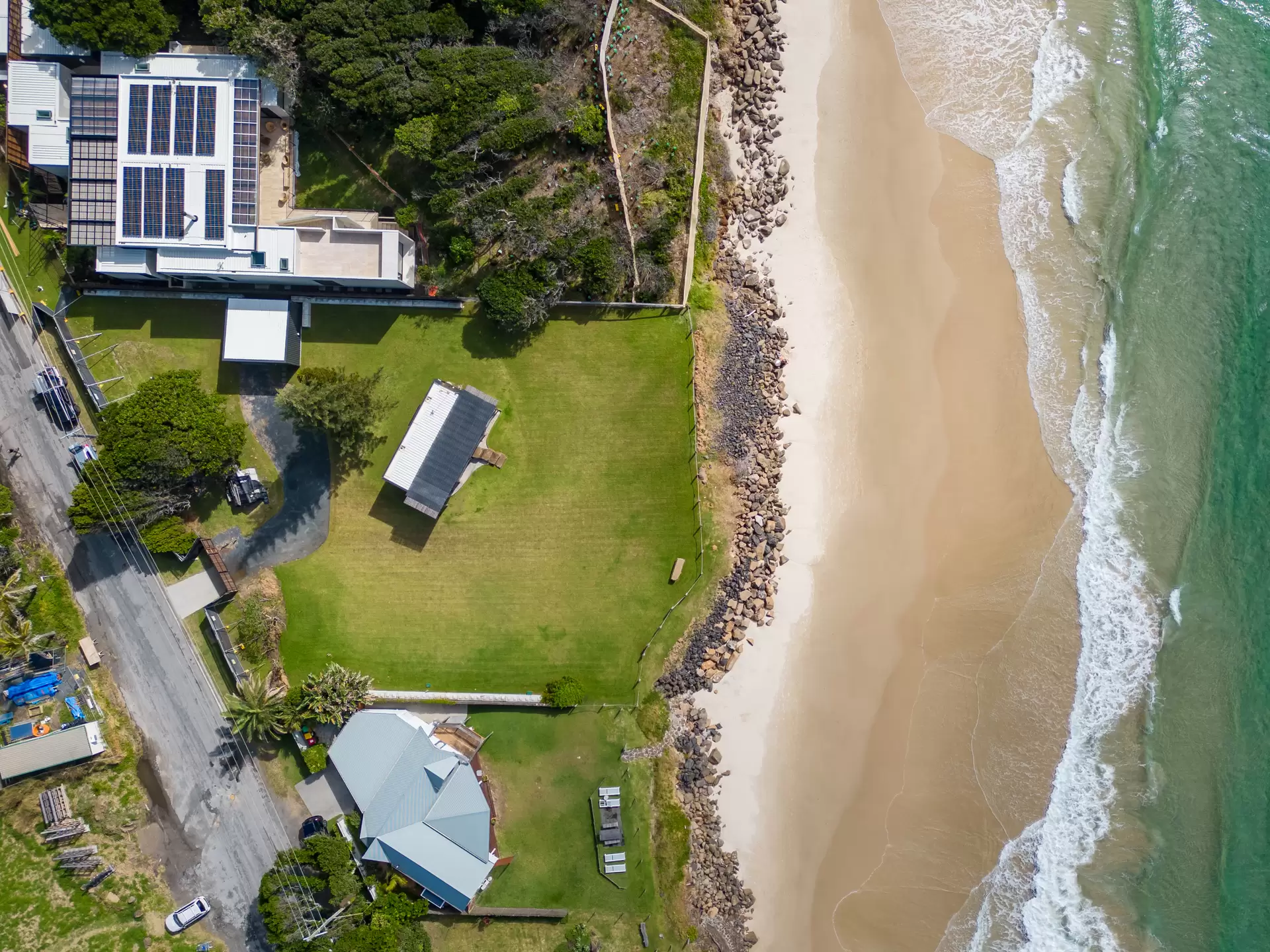 6 Border Street, Byron Bay Sold by Christie's International Real Estate Victoria - image 1