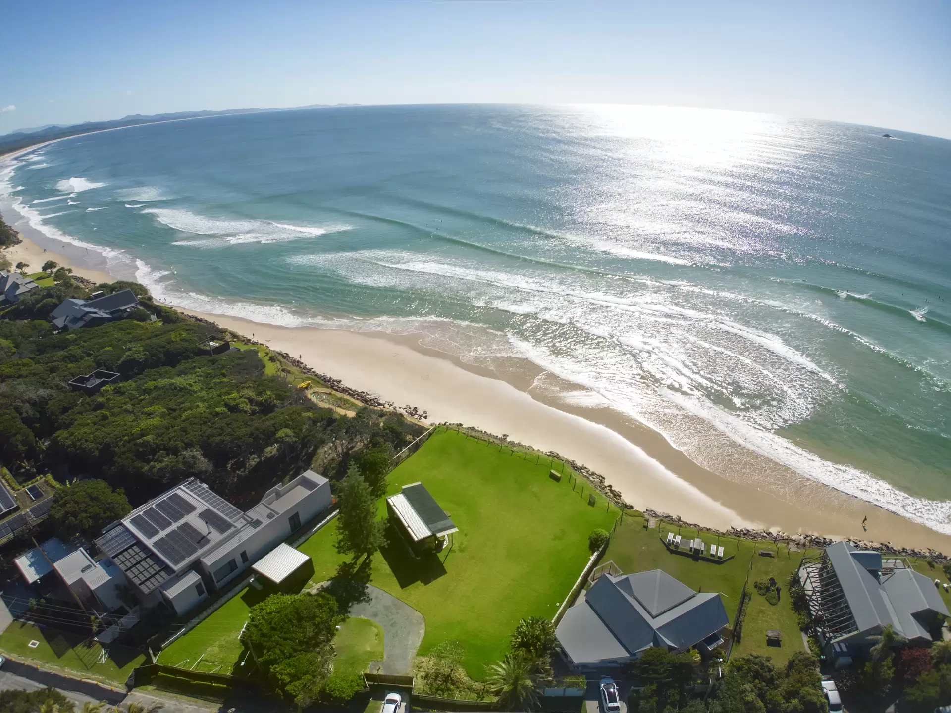 6 Border Street, Byron Bay Sold by Christie's International Real Estate Victoria - image 1