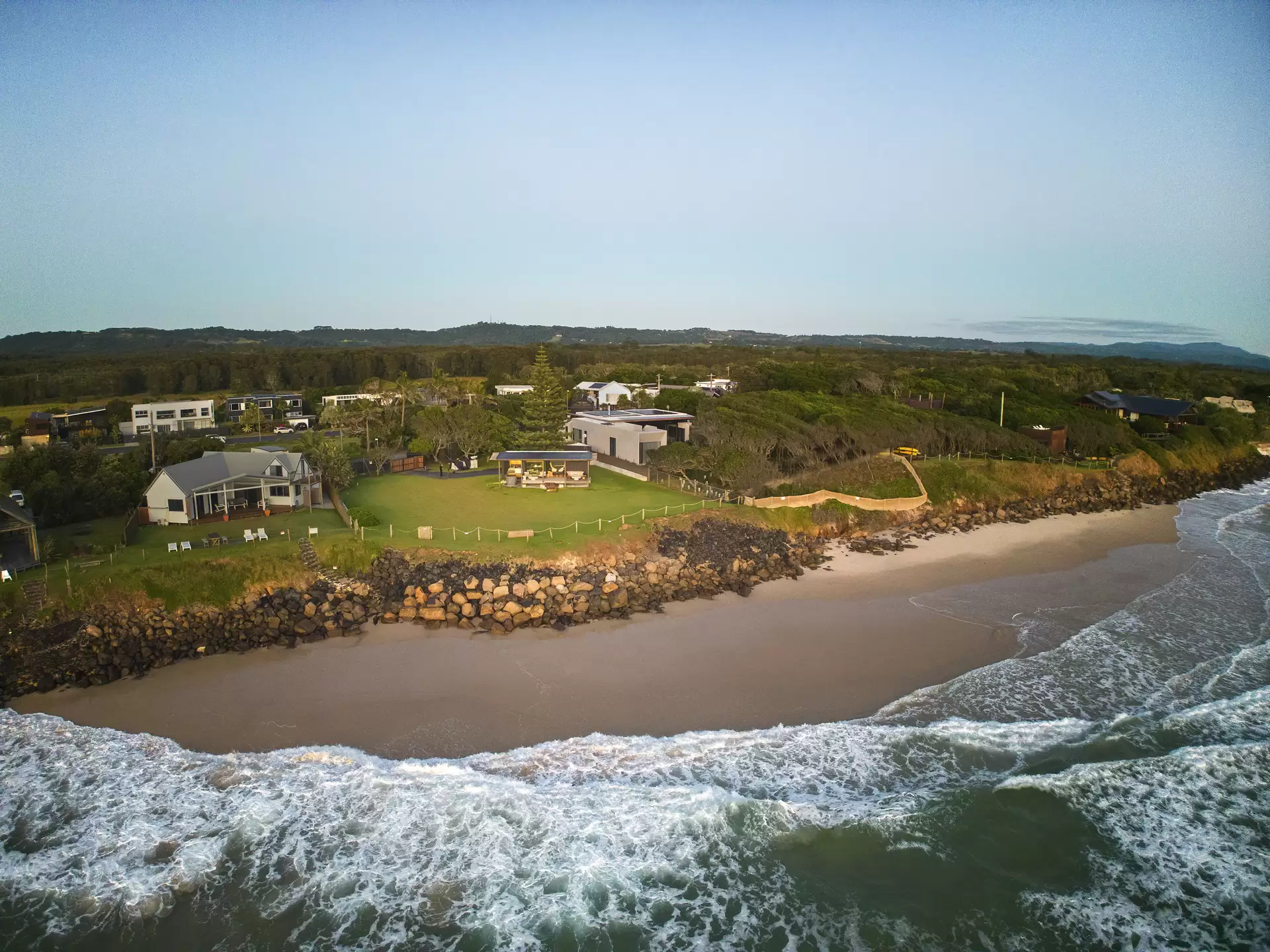 6 Border Street, Byron Bay Sold by Christie's International Real Estate Victoria - image 1
