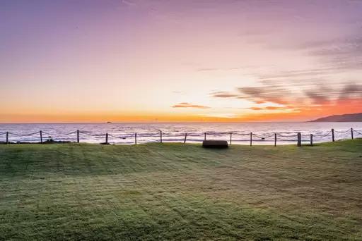 6 Border Street, Byron Bay Sold by Christie's International Real Estate Victoria - image 2
