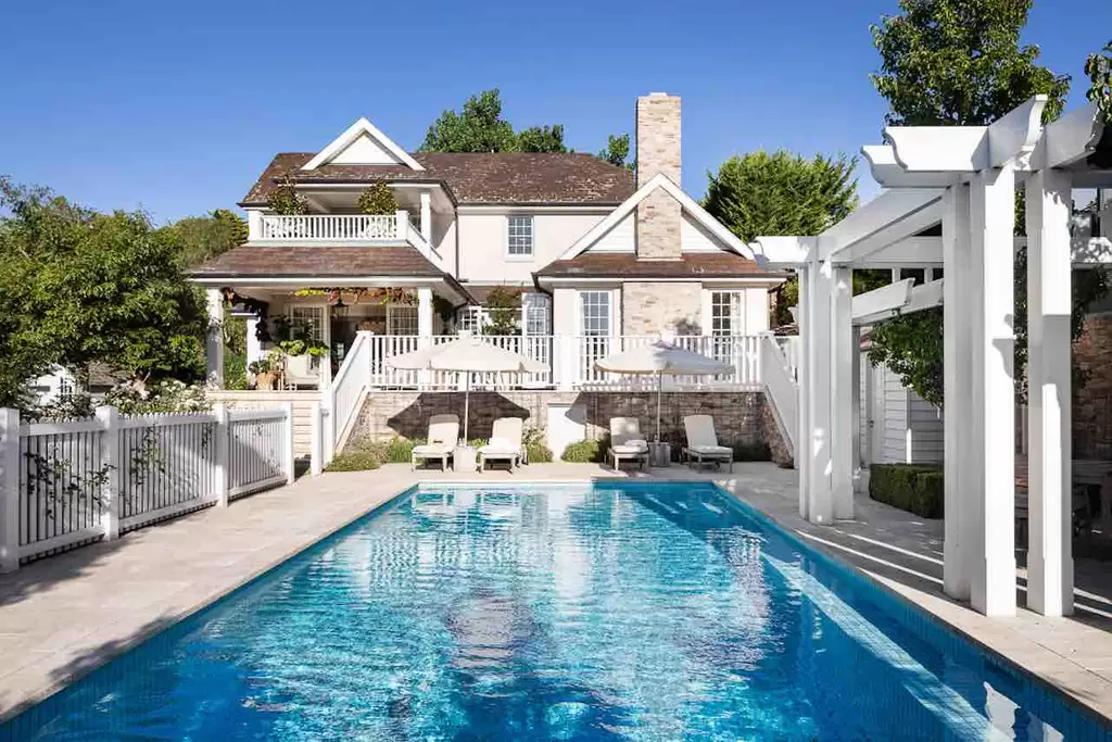 61-63 Grange Road, Toorak Sold by Christie's International Real Estate Victoria