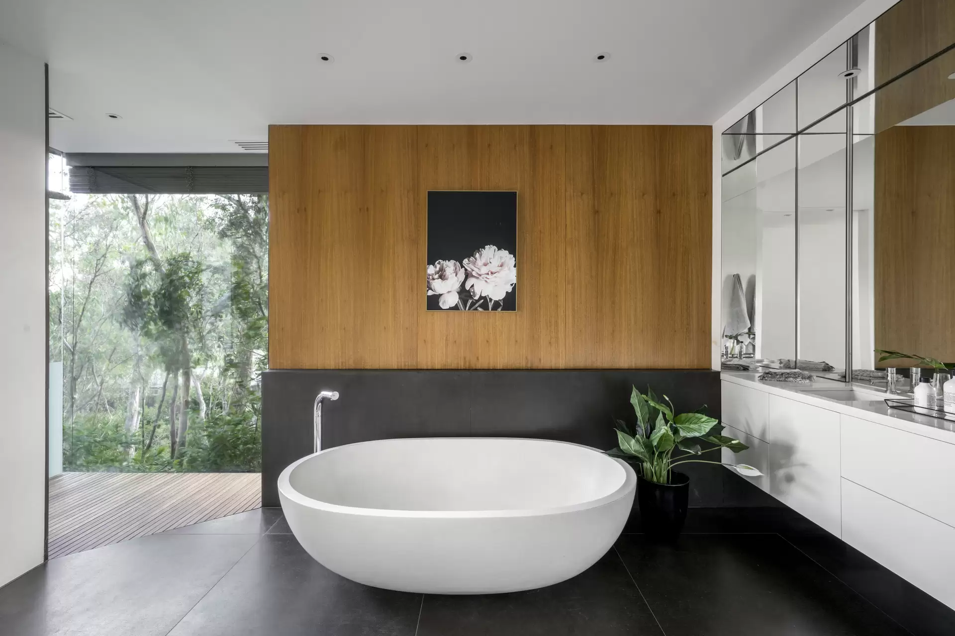 19-21 Riverside Road, Ivanhoe Sold by Christie's International Real Estate Victoria - image 1