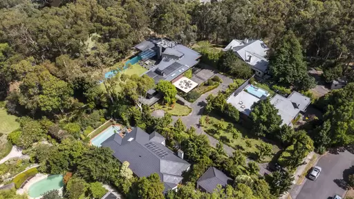 19-21 Riverside Road, Ivanhoe Sold by Christie's International Real Estate Victoria - image 8