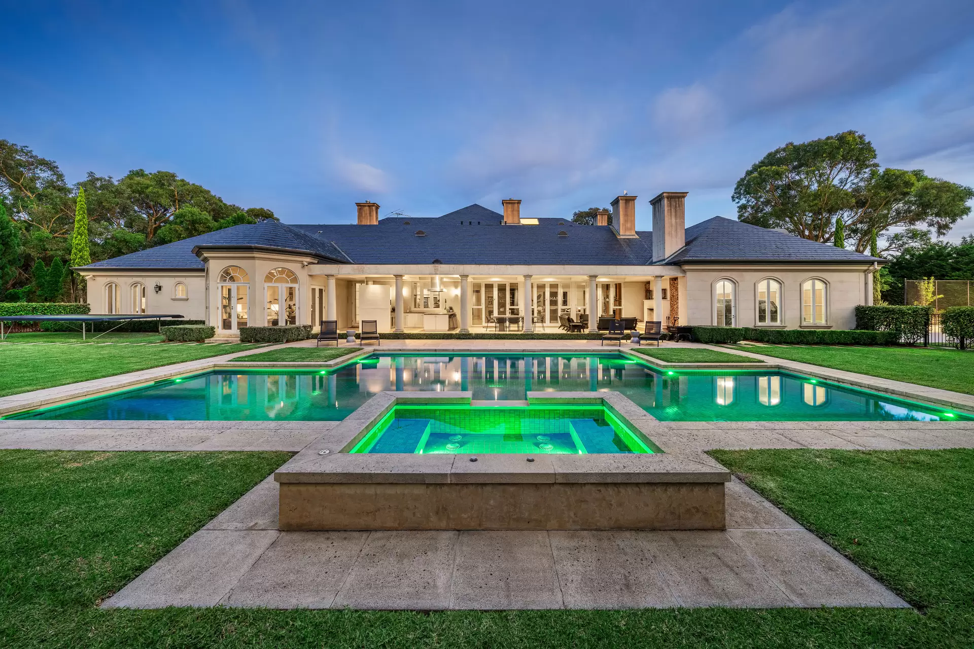 25 Hartley Road, Wonga Park Sold by Christie's International Real Estate Victoria - image 1