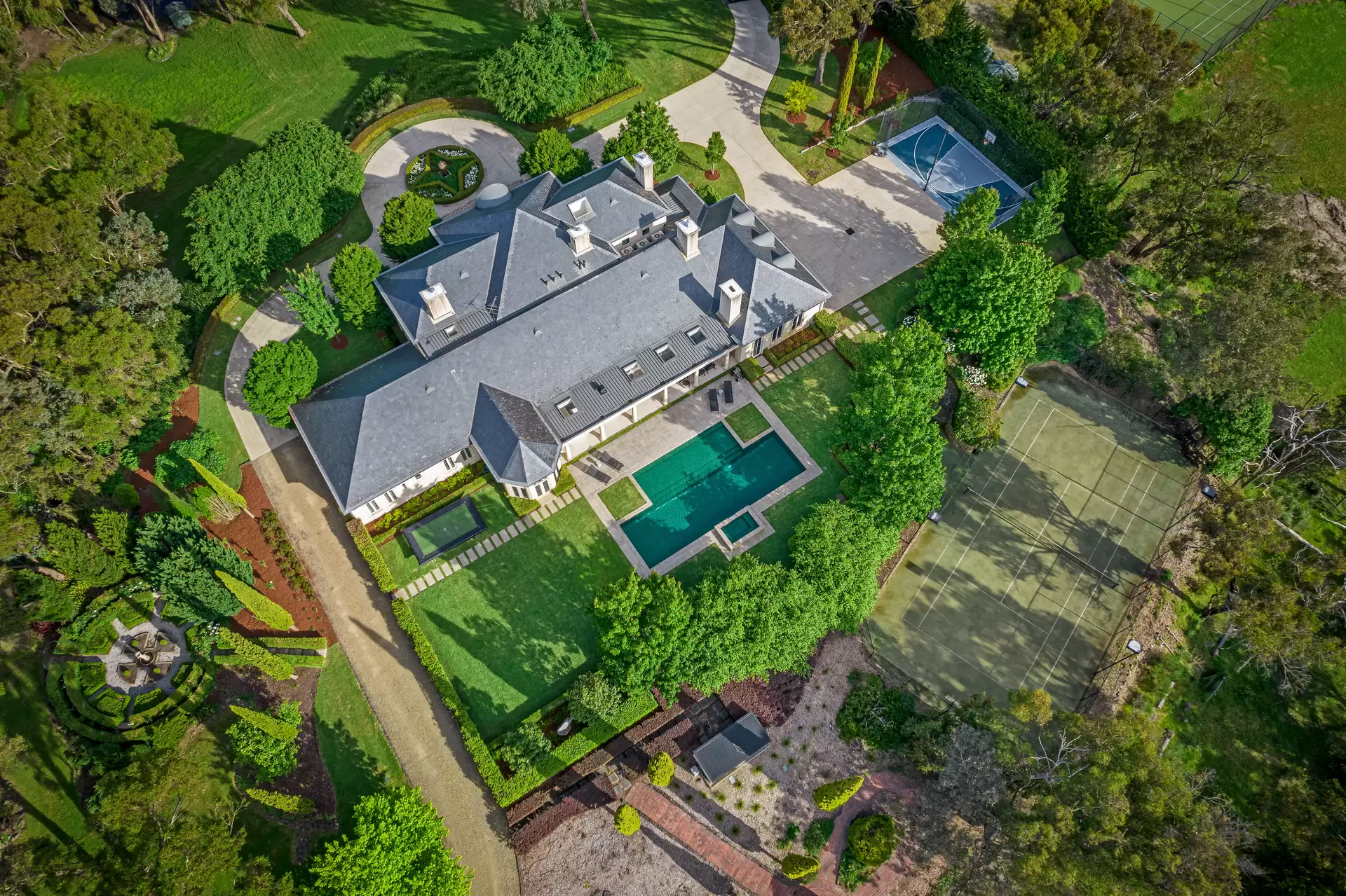 25 Hartley Road, Wonga Park Sold by Christie's International Real Estate Victoria - image 1
