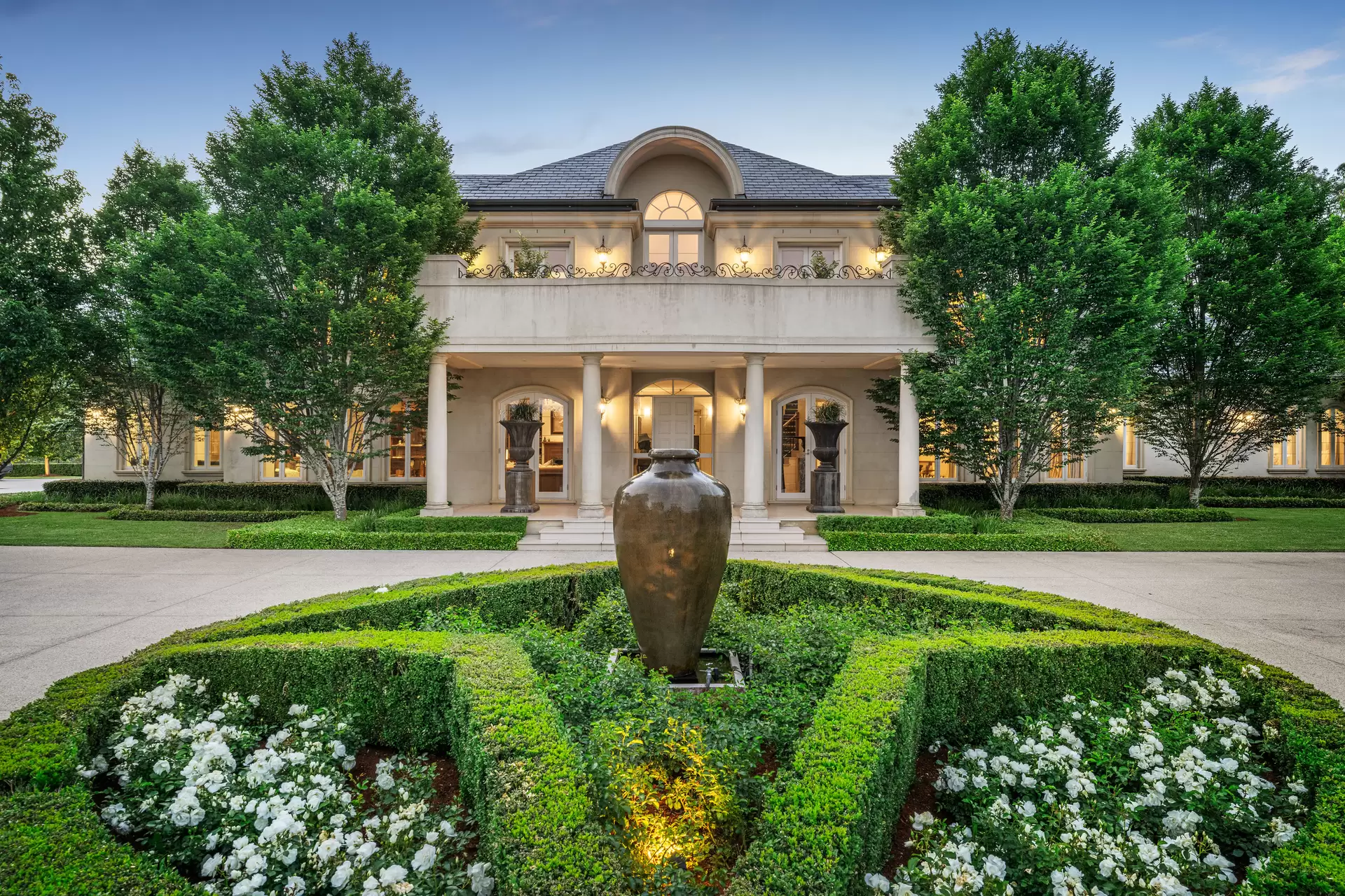 25 Hartley Road, Wonga Park Sold by Christie's International Real Estate Victoria - image 1