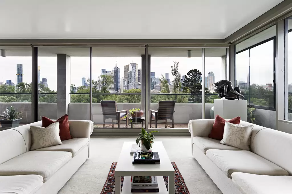 5/58 Clarendon Street, East Melbourne Sold by Christie's International Real Estate Victoria