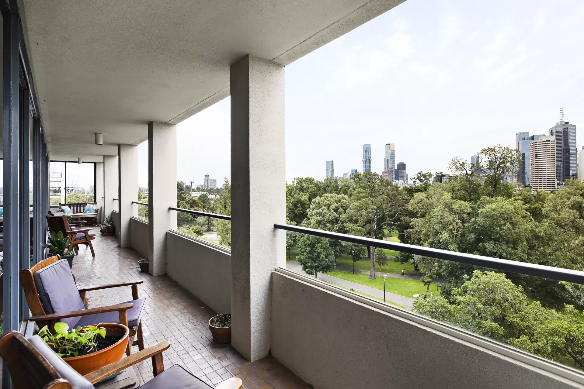 5/58 Clarendon Street, East Melbourne Sold by Christie's International Real Estate Victoria - image 1