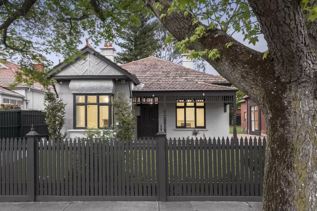 18 Thanet Street, Malvern Sold by Christie's International Real Estate Victoria