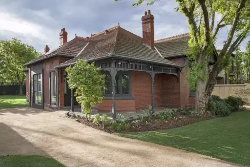 16 Thanet Street, Malvern Sold by Christie's International Real Estate Victoria - image 2