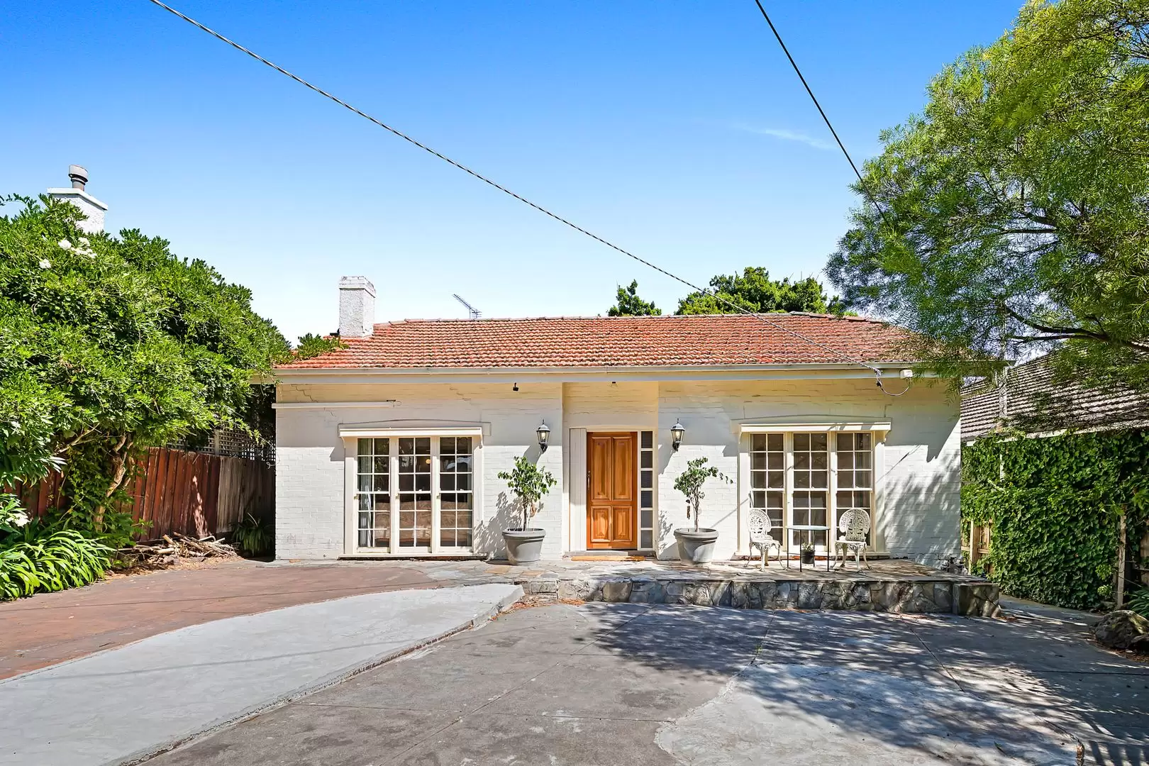 31 Grange Road, Toorak Sold by Christie's International Real Estate Victoria - image 1