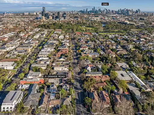 31 Grange Road, Toorak Sold by Christie's International Real Estate Victoria - image 3
